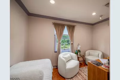 365 Franklin Ave, Wyckoff Township, NJ 07481 - Photo 13