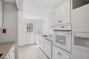 8 Morris Turnpike, Randolph Township, NJ 07869 - Photo 15