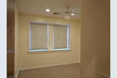 385 George St #2B, New Brunswick, NJ 08901 - Photo 25