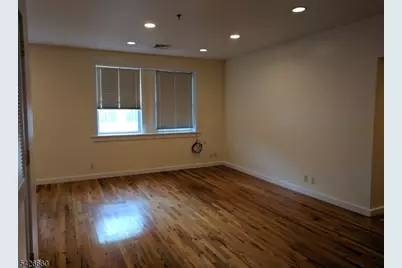 385 George St #2B, New Brunswick, NJ 08901 - Photo 17