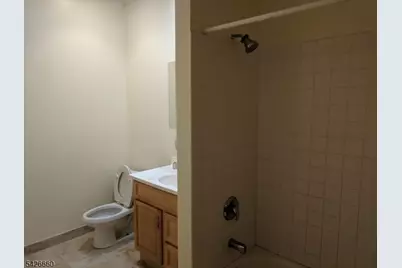 385 George St #2B, New Brunswick, NJ 08901 - Photo 21