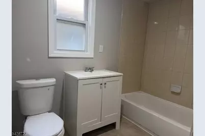 37 Mapes Ave, Newark, NJ 07112 - Photo 7