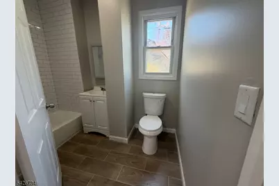 37 Mapes Ave, Newark, NJ 07112 - Photo 5