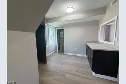 37 Mapes Ave, Newark, NJ 07112 - Photo 11