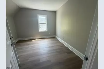 37 Mapes Ave, Newark, NJ 07112 - Photo 7