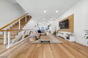 5 Harbor Front Terrace, Elizabeth, NJ 07206 - Photo 3