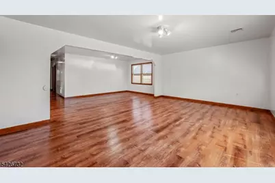 939 Grove St, Elizabeth, NJ 07202 - Photo 3