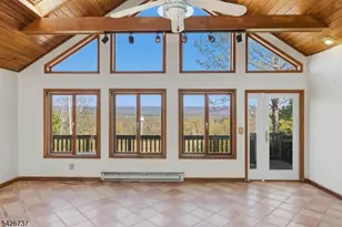 117 Linaberry Rd, Knowlton Township, NJ 07832 - Photo 5