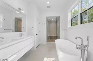 32 W McClellan Ave, Livingston, NJ 07039 - Photo 13