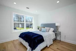 32 W McClellan Ave, Livingston, NJ 07039 - Photo 17
