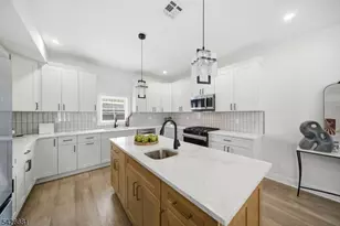 28 1/2 Irving St, Montclair, NJ 07042 - Photo 9