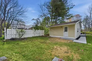 46 Wildwood Rd, Jefferson Township, NJ 07438 - Photo 13