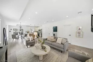 28 Irving St, Montclair, NJ 07042 - Photo 5