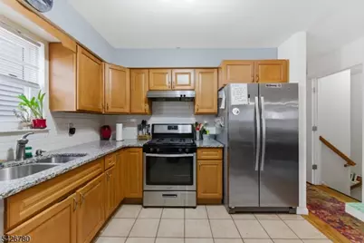286 Mayor Gibson, Newark, NJ 07104 - Photo 13