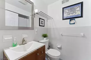 286 Mayor Gibson, Newark, NJ 07104 - Photo 15