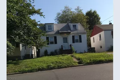 305 Woodlawn Ave, Linden, NJ 07036 - Photo 1