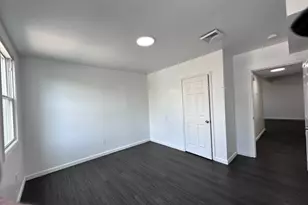 23 Highland St, Paterson, NJ 07524 - Photo 5