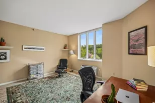 10 Smith Manor Blvd, West Orange Township, NJ 07052 - Photo 21