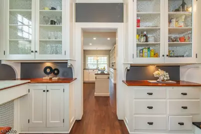 104 Gates Ave, Montclair, NJ 07042 - Photo 15