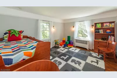 104 Gates Ave, Montclair, NJ 07042 - Photo 29