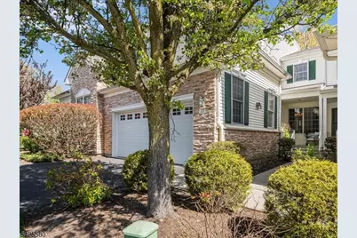 17 Pacio Ct, Roseland, NJ 07068 - Photo 1