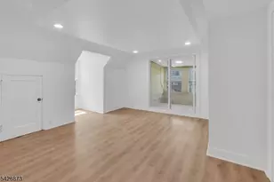 44 Farley Ave, Newark, NJ 07108 - Photo 17