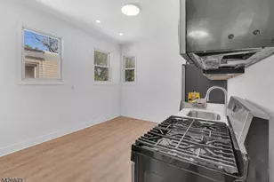 44 Farley Ave, Newark, NJ 07108 - Photo 7