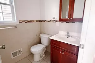 28 Davis St, Harrison, NJ 07029 - Photo 17