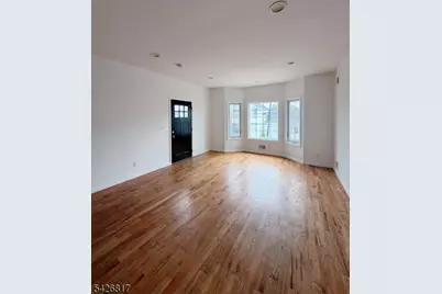 28 Davis St, Harrison, NJ 07029 - Photo 11