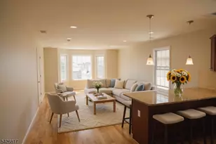 28 Davis St, Harrison, NJ 07029 - Photo 9
