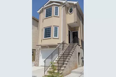 28 Davis St, Harrison, NJ 07029 - Photo 1