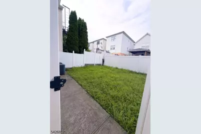 28 Davis St, Harrison, NJ 07029 - Photo 47