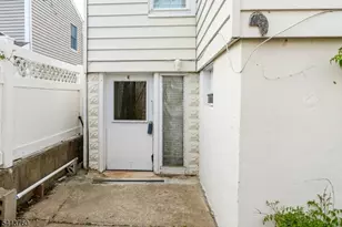 214 Woodcliff Ave-Apt, Little Falls Township, NJ 07424 - Photo 1