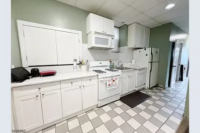 84 Saint Marys Pl, Nutley, NJ 07110 - Photo 35