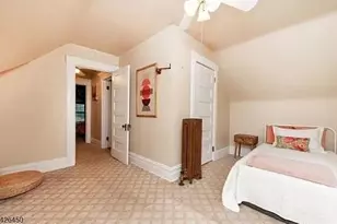 4 Claremont Pl, Montclair, NJ 07042 - Photo 9