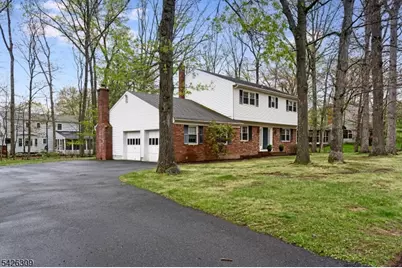 5 Hickory Dr, Morris Plains, NJ 07950 - Photo 1