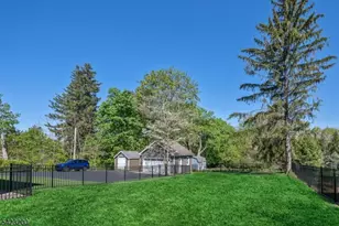 11 Cedar St, Bernards Township, NJ 07920 - Photo 43