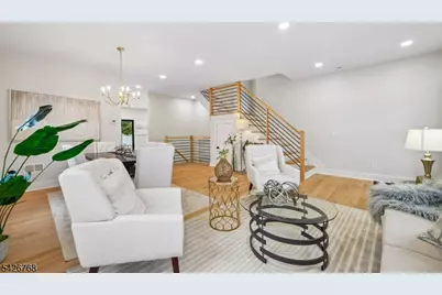 111 N Summit Ave, Chatham, NJ 07928 - Photo 9