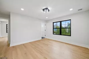 111 N Summit Ave, Chatham, NJ 07928 - Photo 25