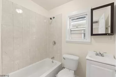 162 Columbia Ave, Newark, NJ 07106 - Photo 15