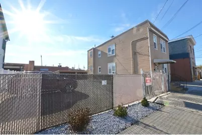125-129 Malvern St, Newark, NJ 07105 - Photo 9