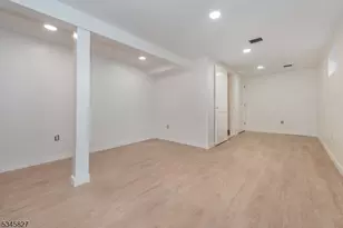30 Bowdoin St, Clifton, NJ 07013 - Photo 5