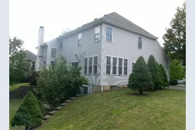 11 Shadow Hill Way, Washington Township, NJ 07840 - Photo 3