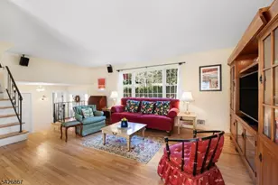 10 Babbitt Rd, Mendham, NJ 07945 - Photo 3