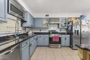 135 Highland Ave, Newark, NJ 07104 - Photo 11