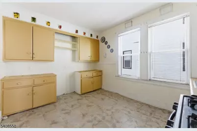 1602 Bayview Ave, Hillside, NJ 07205 - Photo 13