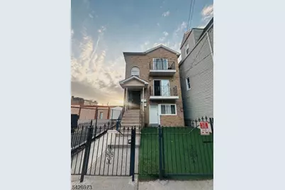 415 S 8th St, Newark, NJ 07103 - Photo 9