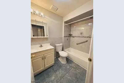 415 S 8th St, Newark, NJ 07103 - Photo 9