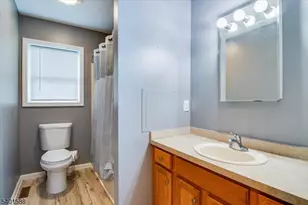 2 Oak St, Newton, NJ 07860 - Photo 15