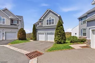 263 Winding Hill Dr, Mount Olive, NJ 07840 - Photo 3
